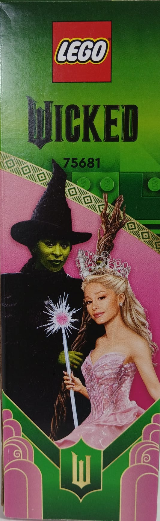 LEGO Wicked 75681 Glinda, Elphaba & Nessarose at Shiz University Set - Building Toy for Kids / Juguete de Construcción