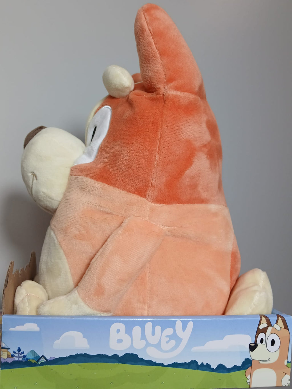 Bluey - Best Mate Bingo 16" Jumbo Plush Toy by Moose Toys - Peluche Gigante Bluey Best Mate Bingo de 40 cm Moose Toys