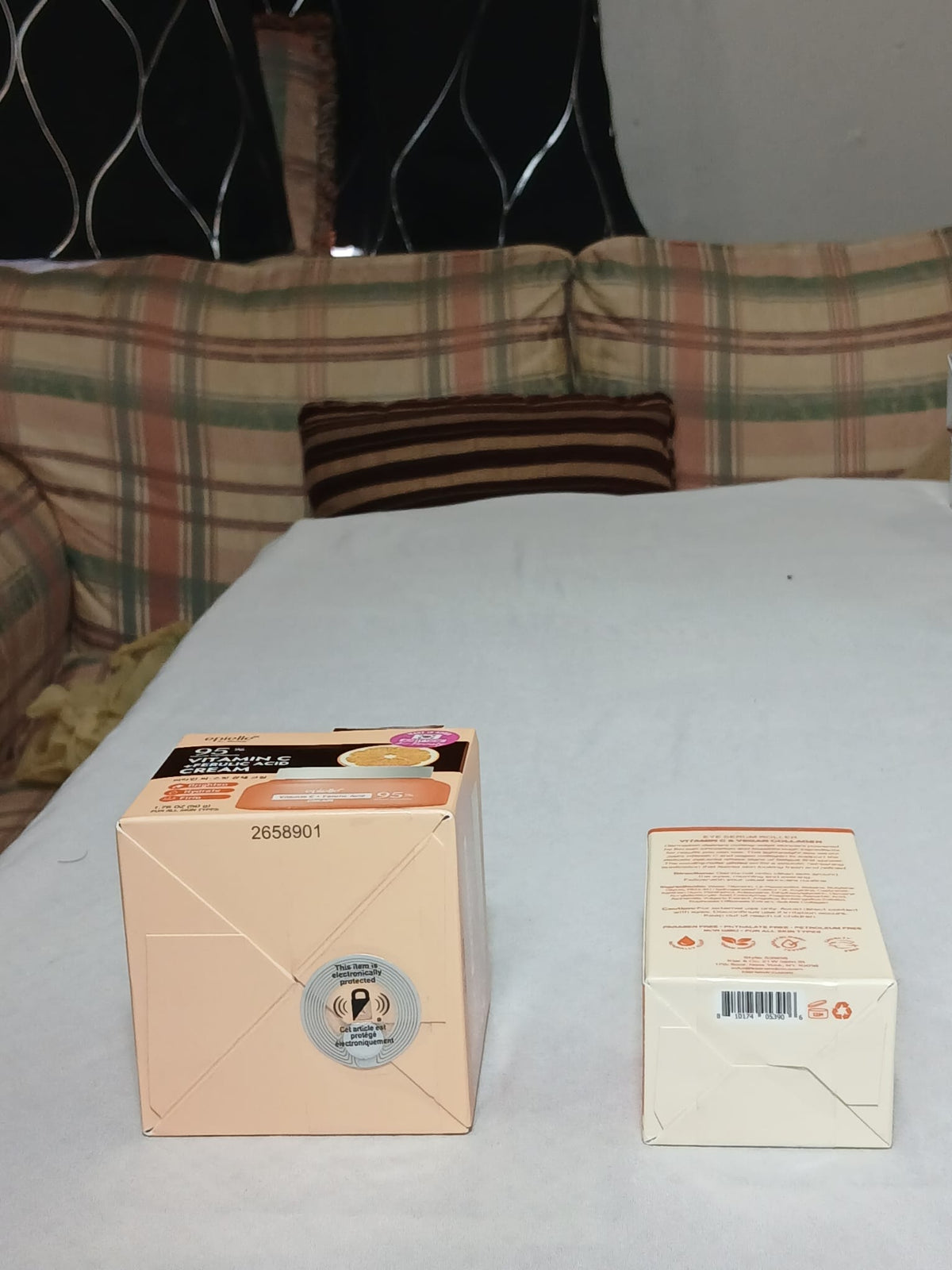 epielle Vitamin C & Ferulic Acid Face Cream (50g) with DERMAEON Eye Serum Roller (30ml) Routine Duo - Dúo de Rutina Facial Iluminadora Antioxidante - Crema epielle 50g y Rodillo de Ojos DERMAEON 30ml